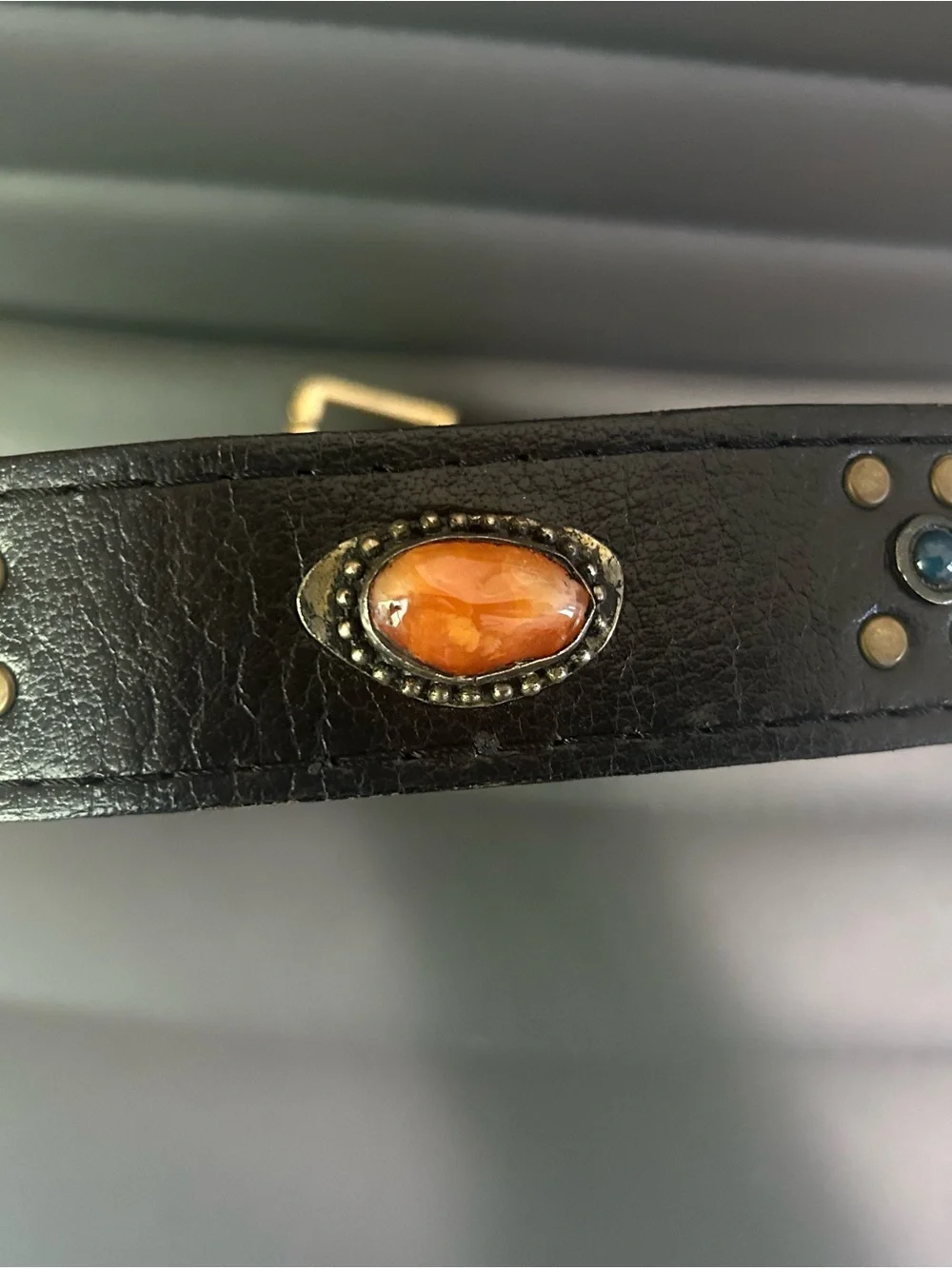Vintage Tooled Leather Cabochon 10-Paise Carnelian Jade Gemstone India Boho M